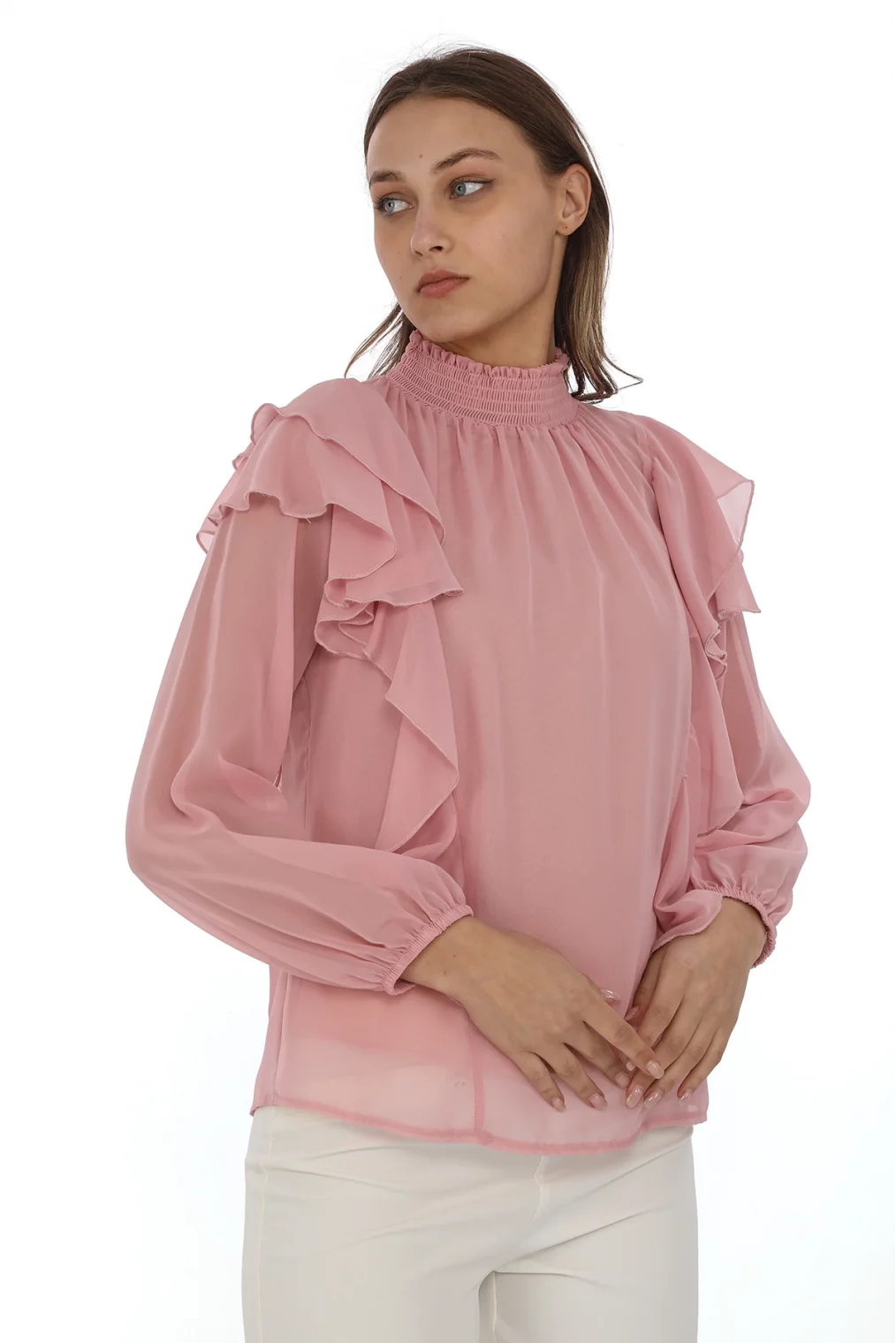 Omuz Fırfırlı Yaka Gipeli Şifon Bluz 6001-Pudra