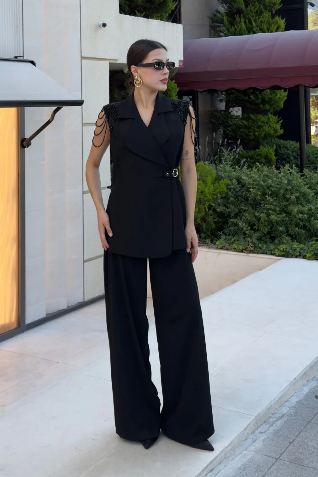 Omuz İşleme Detaylı Asimetrik Abiye Takım 2389-Siyah