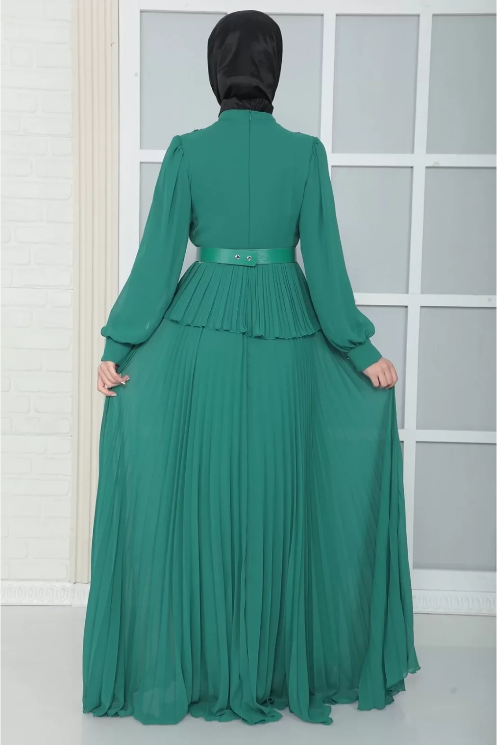 Omuz Ve Kemer Detaylı Pliseli Tesettür Abiye Elbise 816-Yeşil