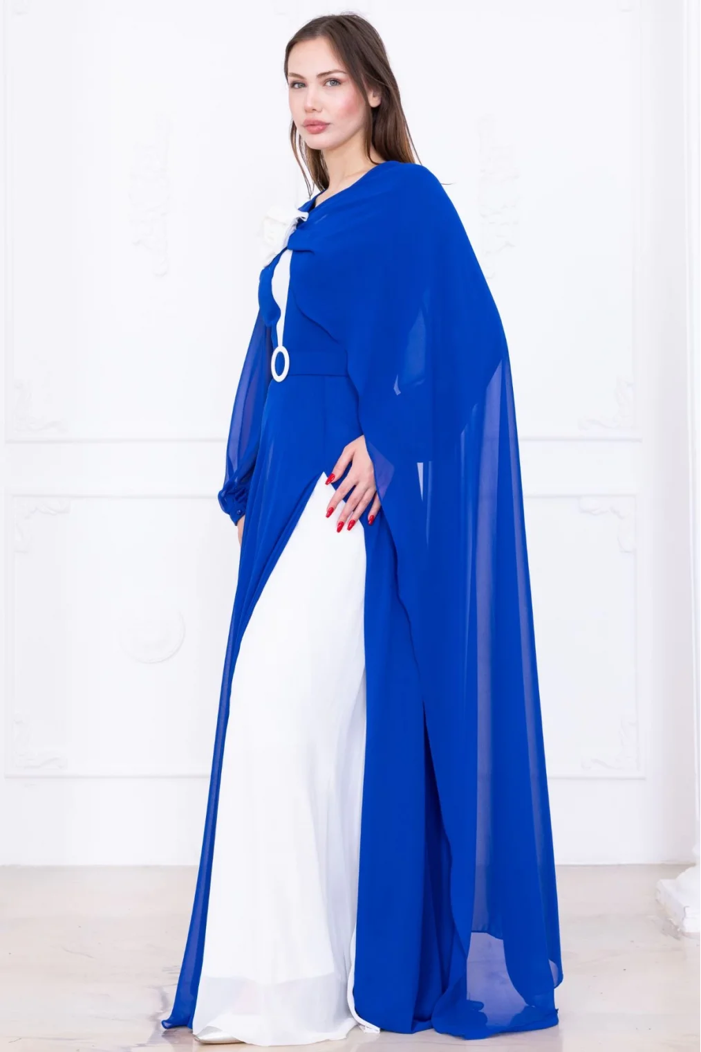 Pelerin ve Çiçek Detaylı Abiye Elbise 2746-Saks