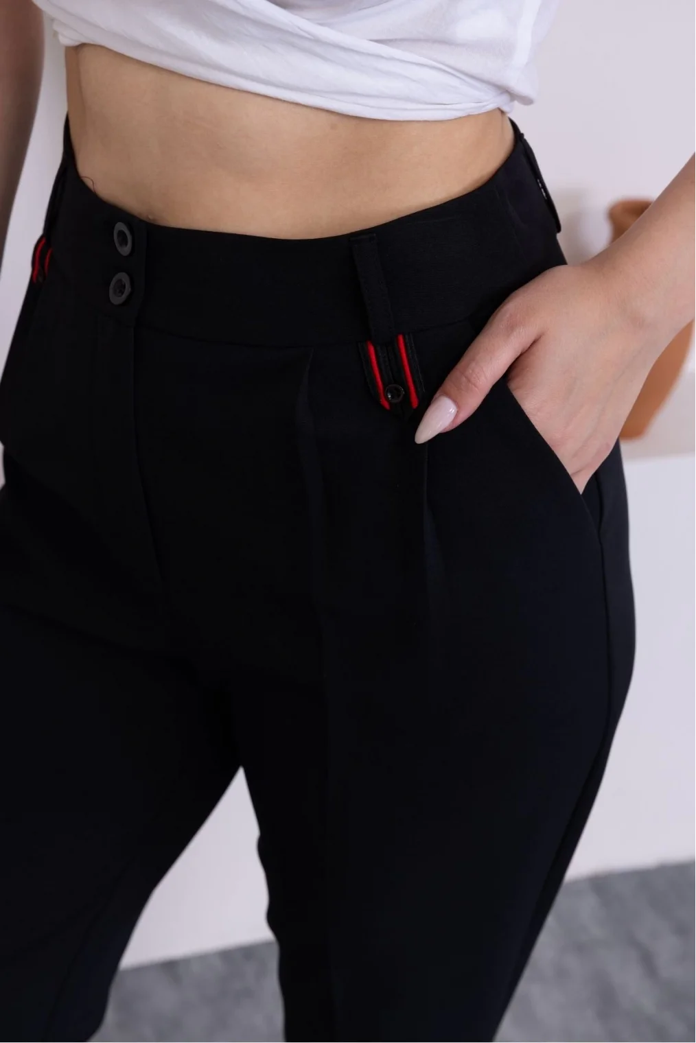 Pile Detaylı Duble Paça Kadın Kumaş Pantolon 324-Siyah