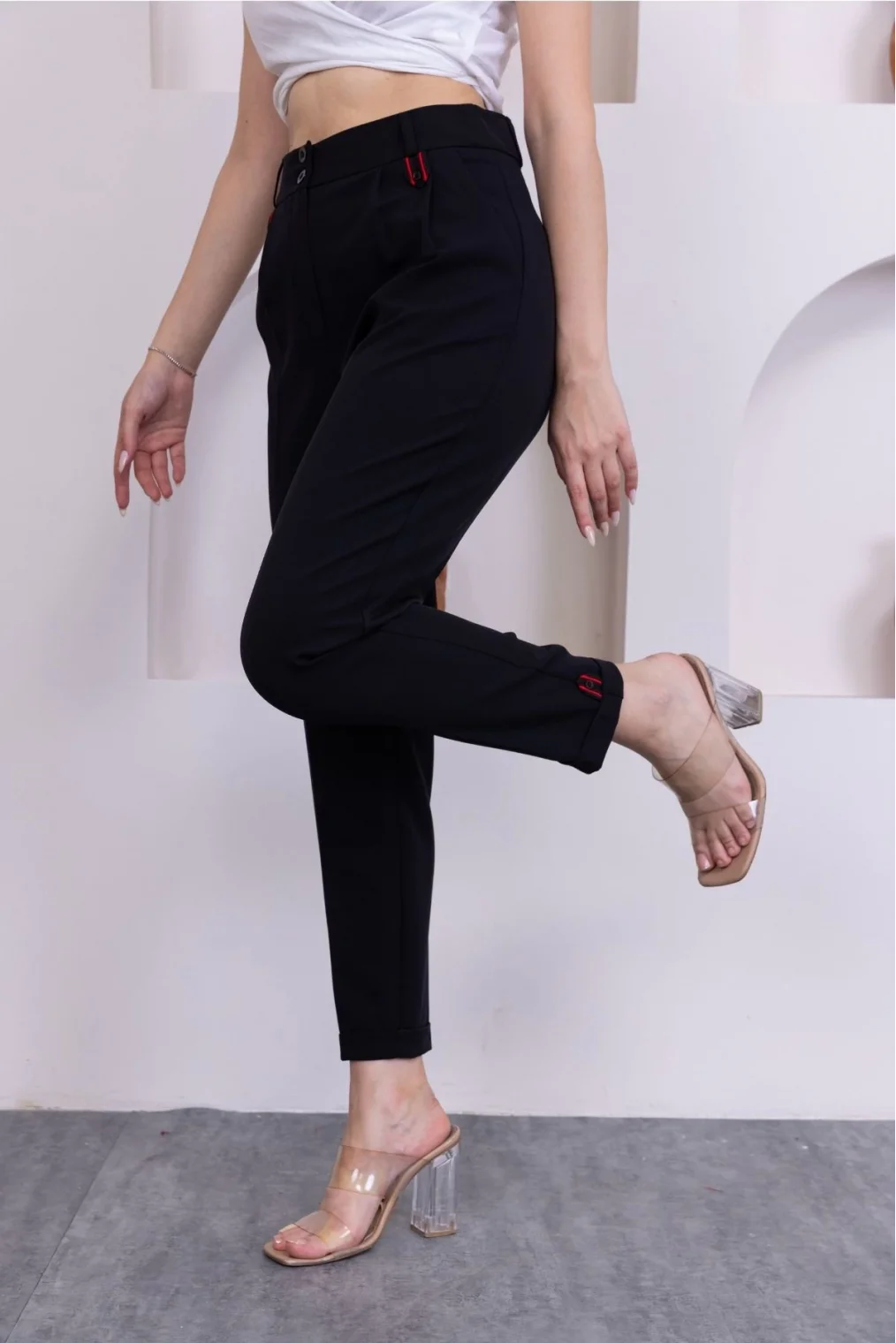 Pile Detaylı Duble Paça Kadın Kumaş Pantolon 324-Siyah