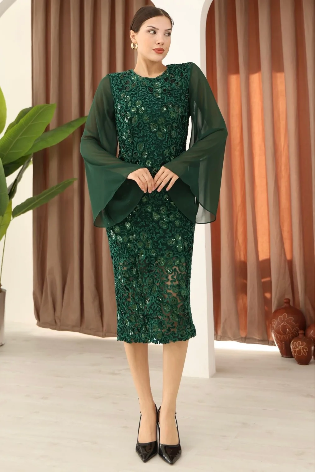 Pulpayet ve Şifon Kollu Kadife Midi Elbise 6045-Yeşil