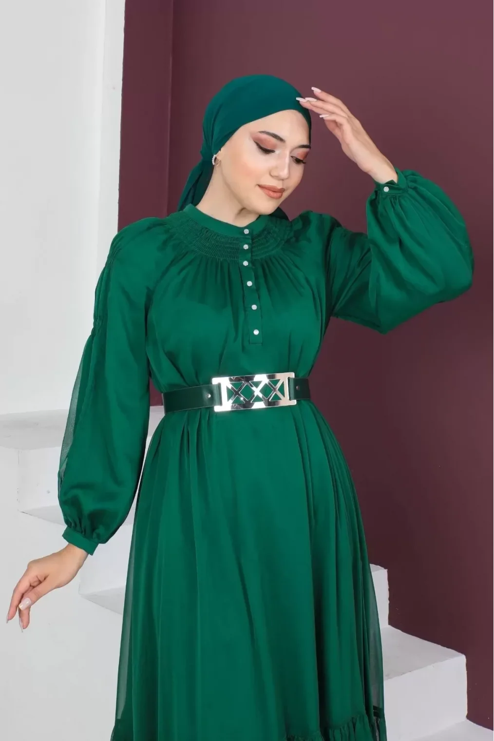 Rahat Form Kemerli Tesettür Abiye Elbise 746-Zümrüt Yeşili