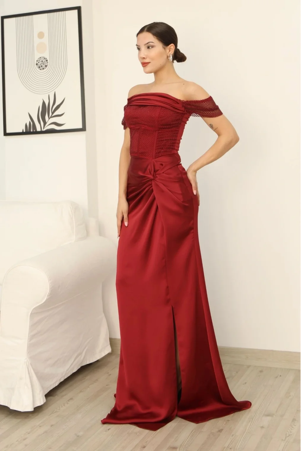 Straplez Yaka File ve Bel Detaylı Saten Abiye Elbise 2368-Bordo