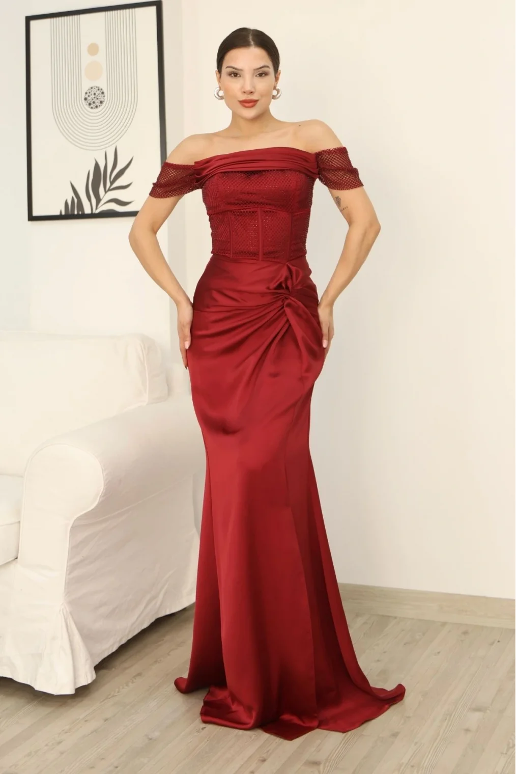 Straplez Yaka File ve Bel Detaylı Saten Abiye Elbise 2368-Bordo