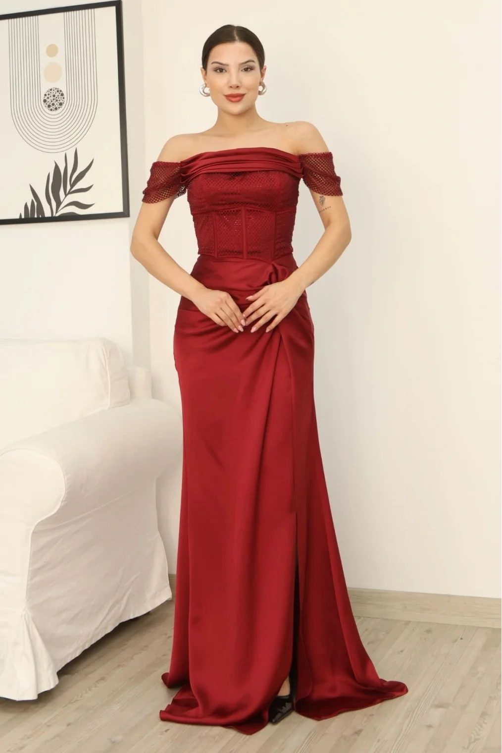 Straplez Yaka File ve Bel Detaylı Saten Abiye Elbise 2368-Bordo