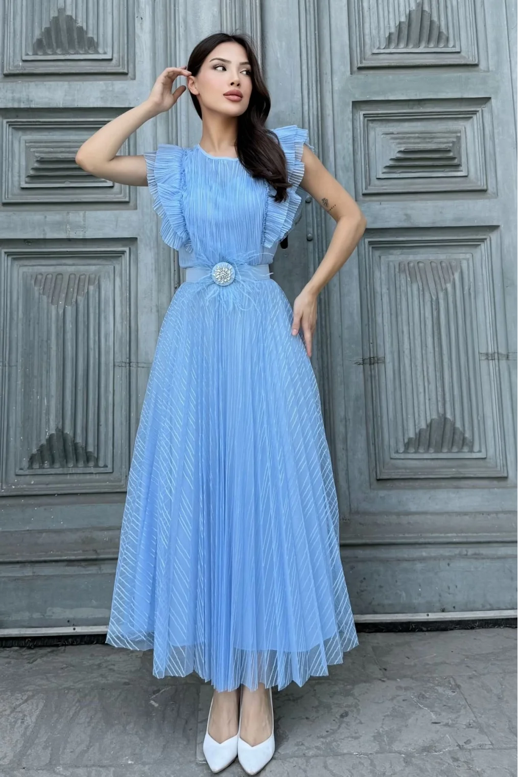 Straplez Yaka Omuz Fırfır Detaylı Kemerli Abiye Elbise 2282-Mavi