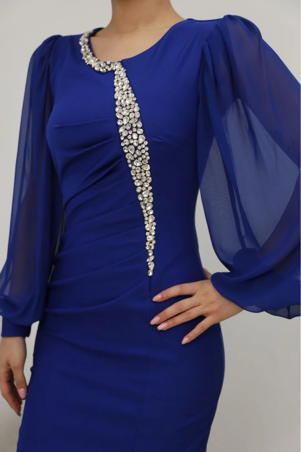 Taş İşlemeli Balon Kollu Pileli Midi Elbise 2334-Saks