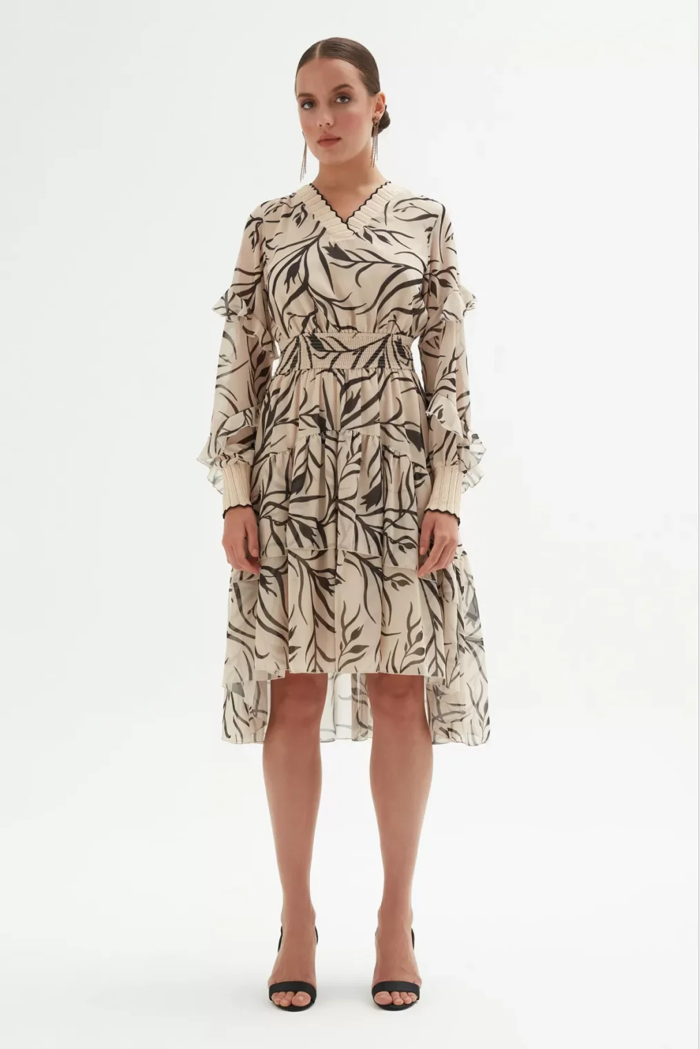 V Yaka Eteği Büzgülü Elbise 1779-Bej