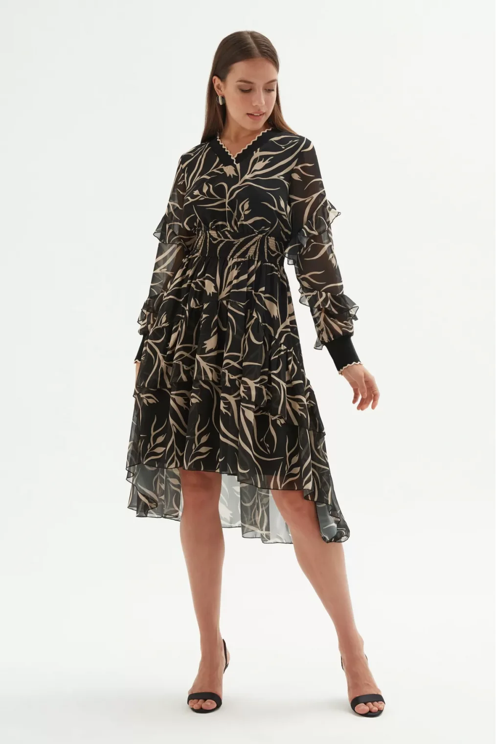 V Yaka Eteği Büzgülü Elbise 1779-Siyah/Vizon