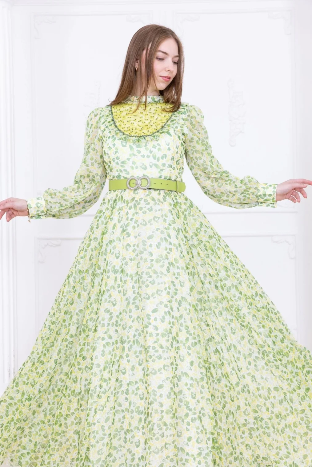 Yaka Dantel Detaylı Şifon Abiye 2726-Yeşil