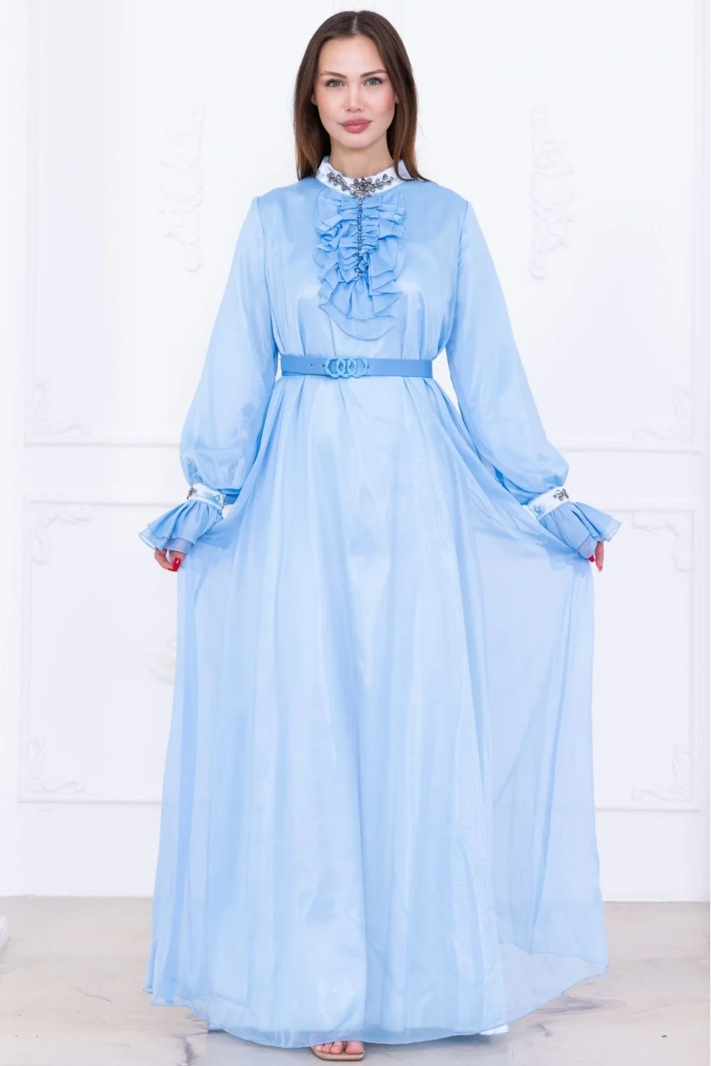 Yaka Fırfırlı Boncuk İşlemeli Şifon Abiye 2716-Bebe Mavisi