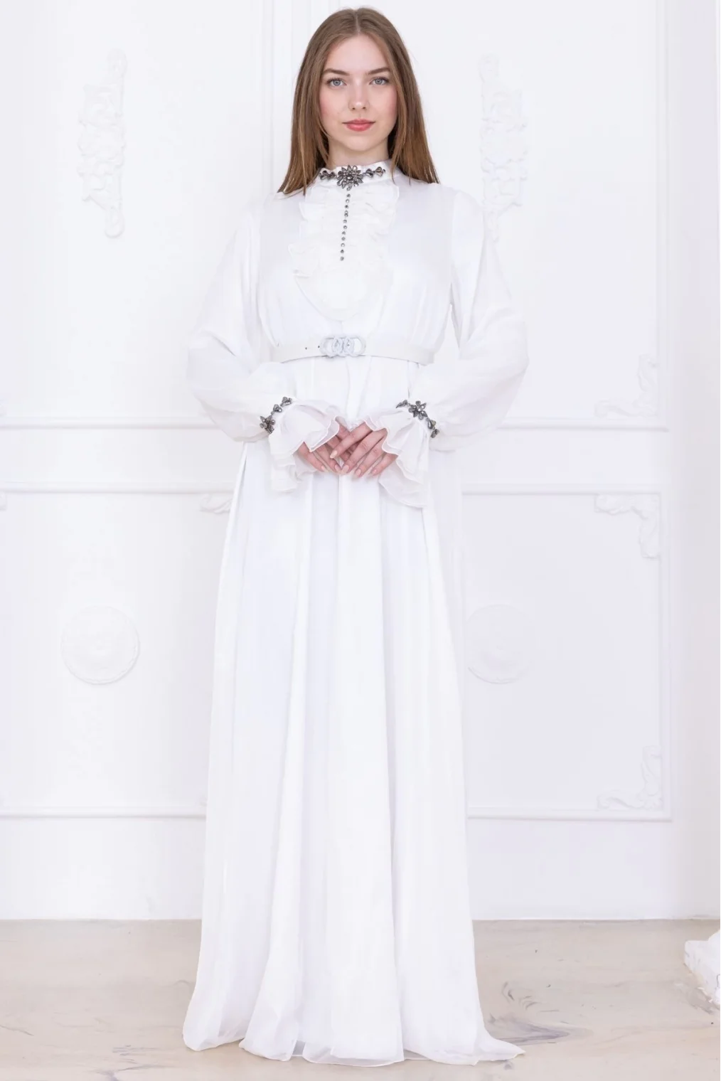 Yaka Fırfırlı Boncuk İşlemeli Şifon Abiye 2716-Ekru