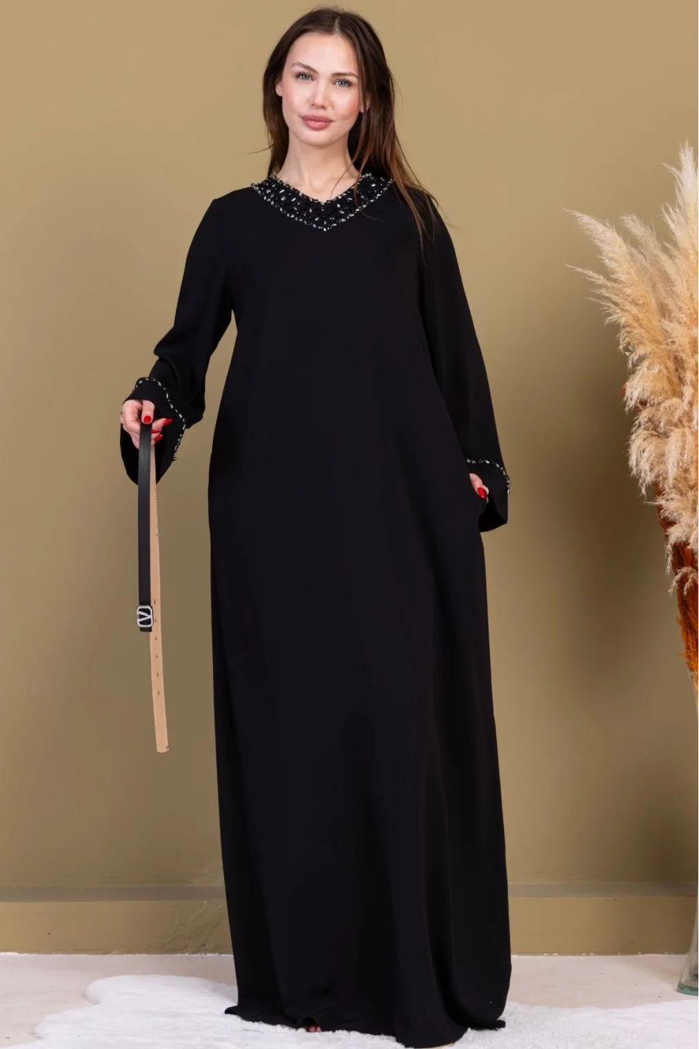 Yaka ve Kol İşleme Detaylı Rahat Form Elbise 1015-Siyah