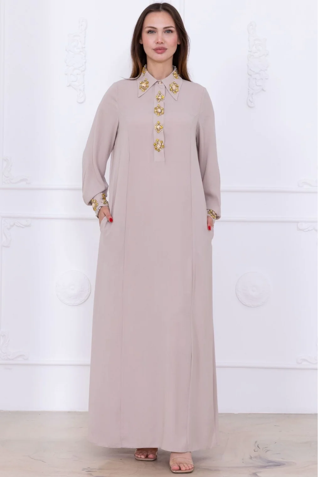 Yaka ve Manşet İşleme Detaylı Rahat Form Elbise 1014-Bej