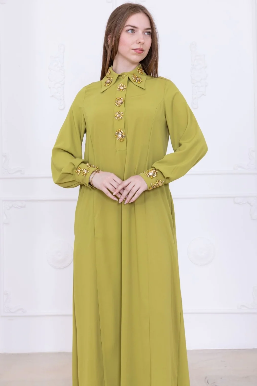 Yaka ve Manşet İşleme Detaylı Rahat Form Elbise 1014-Olive