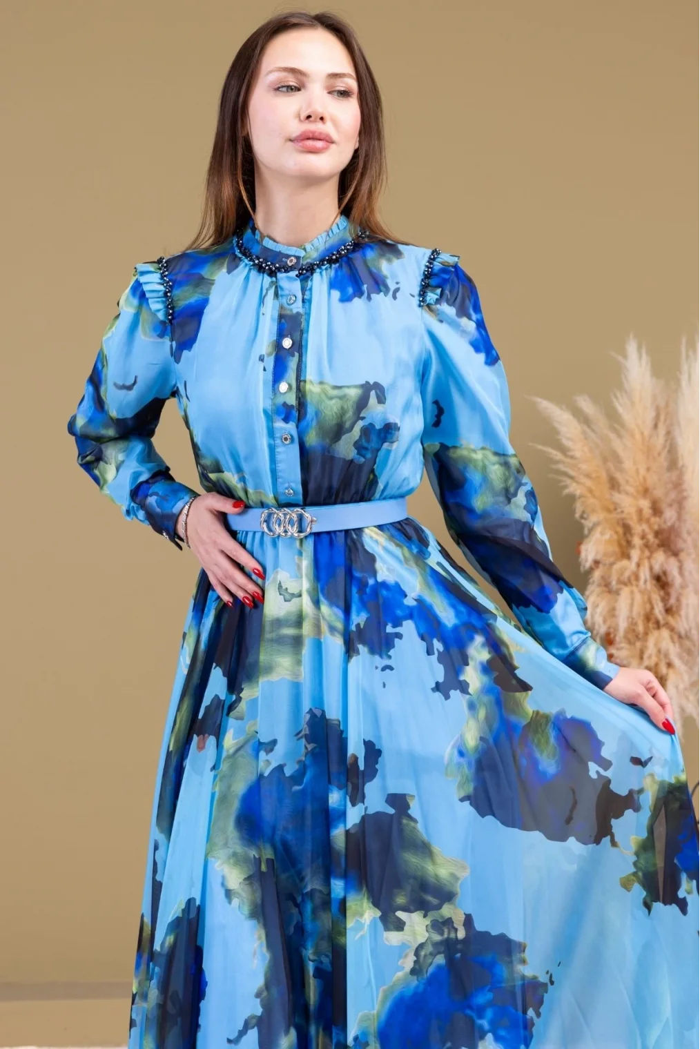 Yaka ve Omuz Boncuk İşlemeli Şifon Abiye 2704-Mavi