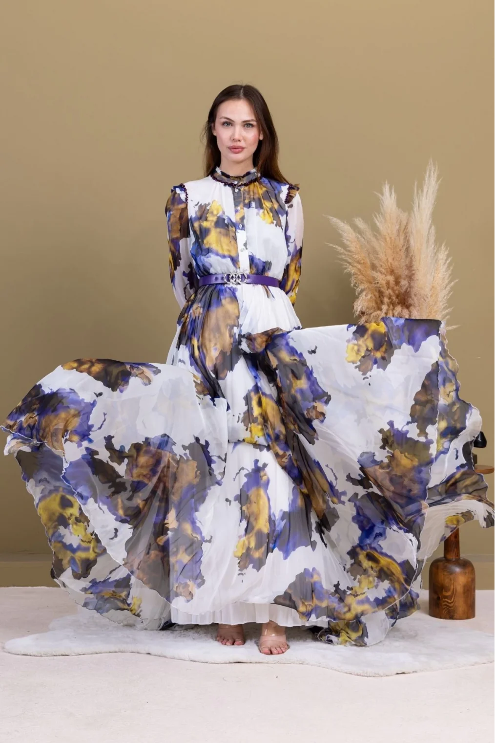 Yaka ve Omuz Boncuk İşlemeli Şifon Abiye 2704-Mor