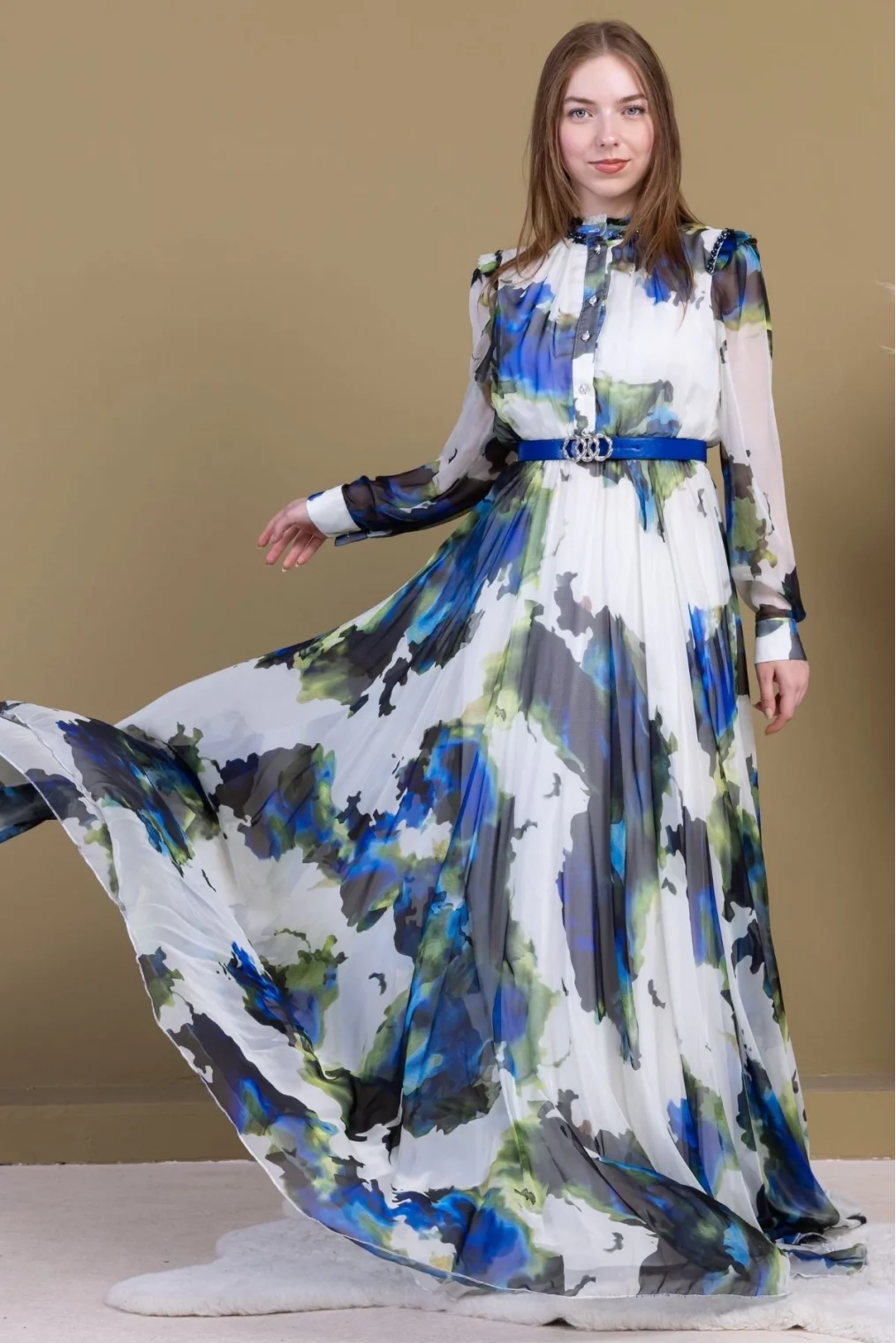 Yaka ve Omuz Boncuk İşlemeli Şifon Abiye 2704-Saks