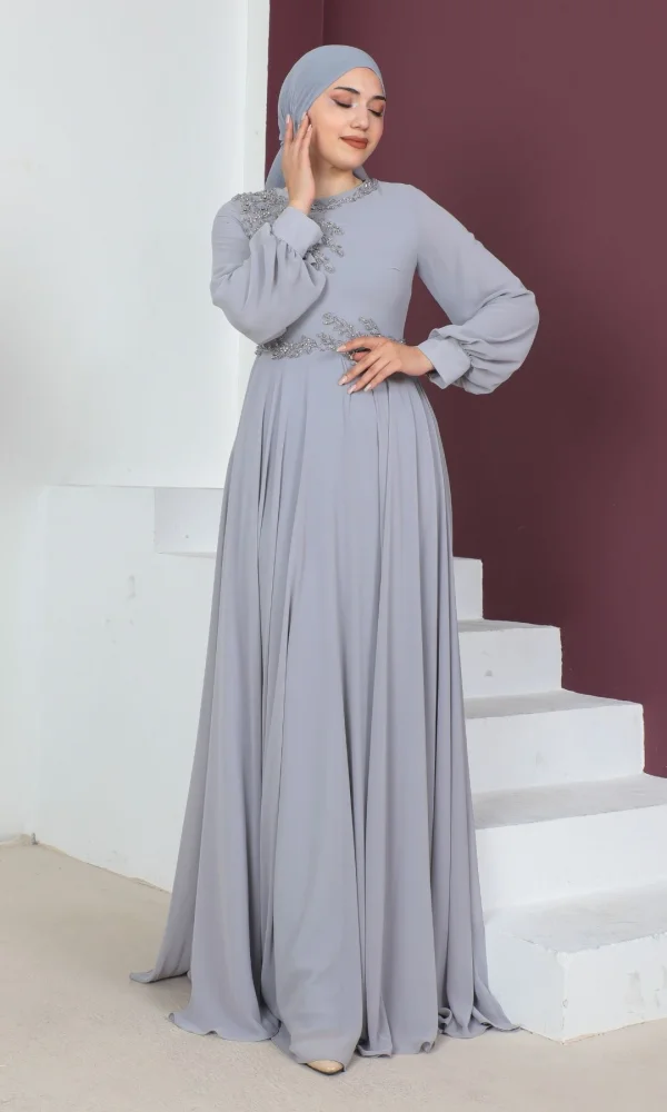 Yaka Ve Bel Detaylı Tesettür Abiye Elbise 657-Gri