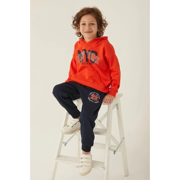 ERKEK ÇOCUK EŞOFMAN TAKIM - NAR ÇİÇEĞİ