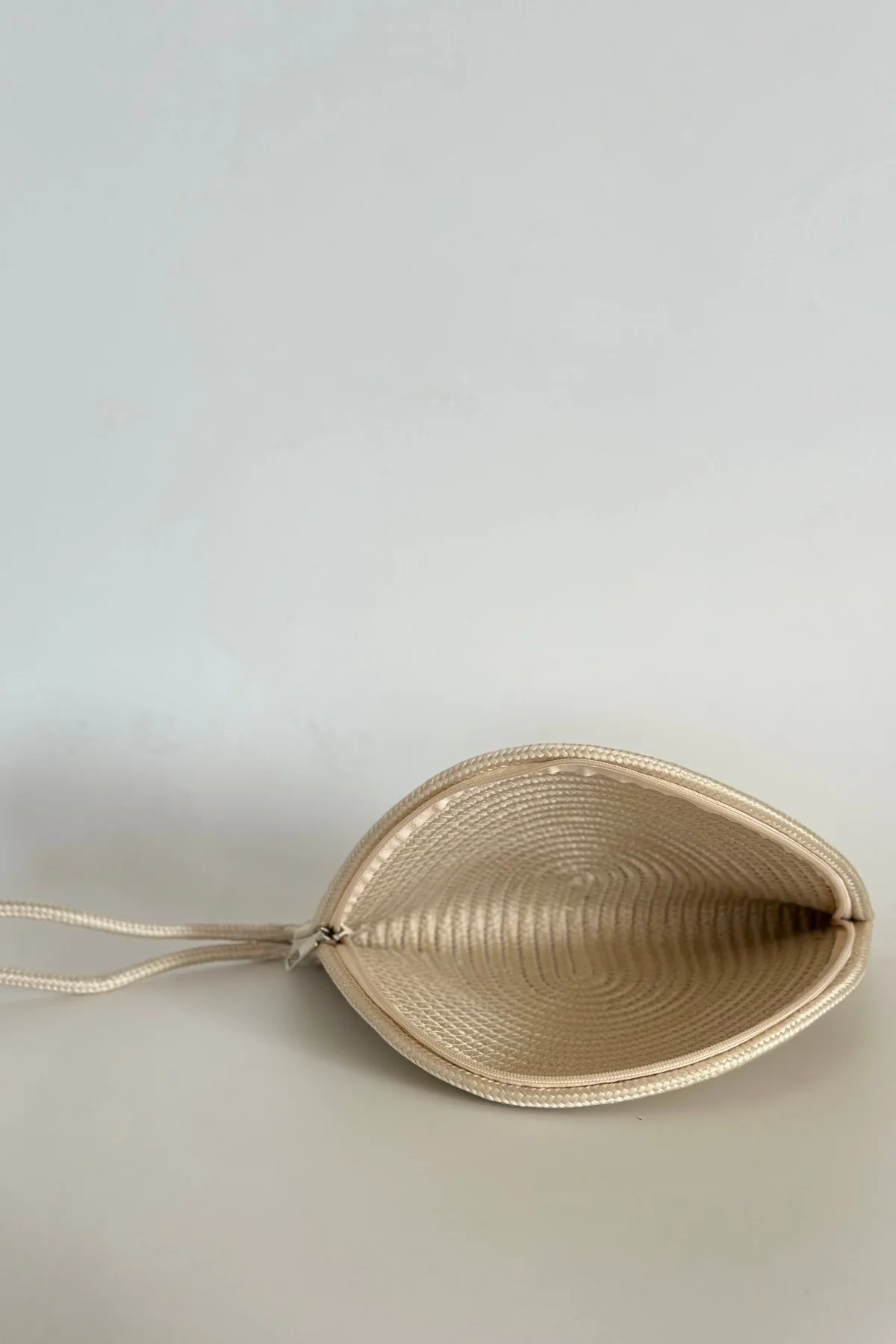 Palmira Hasır Clutch Çanta Krem