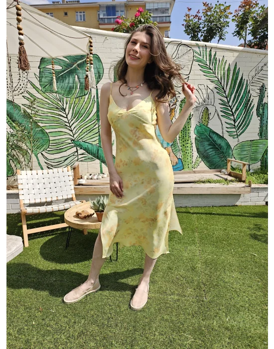 Sarı Saten Elbise