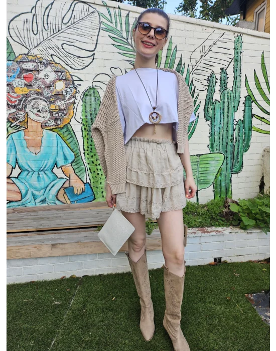 Dantel Detaylı Bej Mini Etek