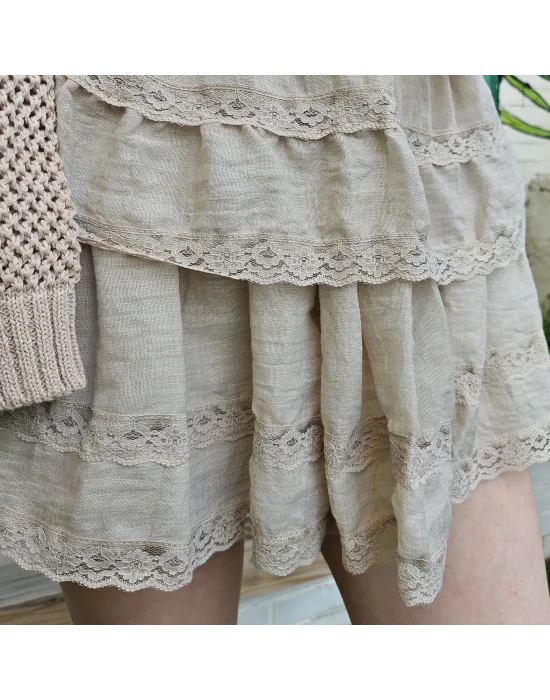 Dantel Detaylı Bej Mini Etek