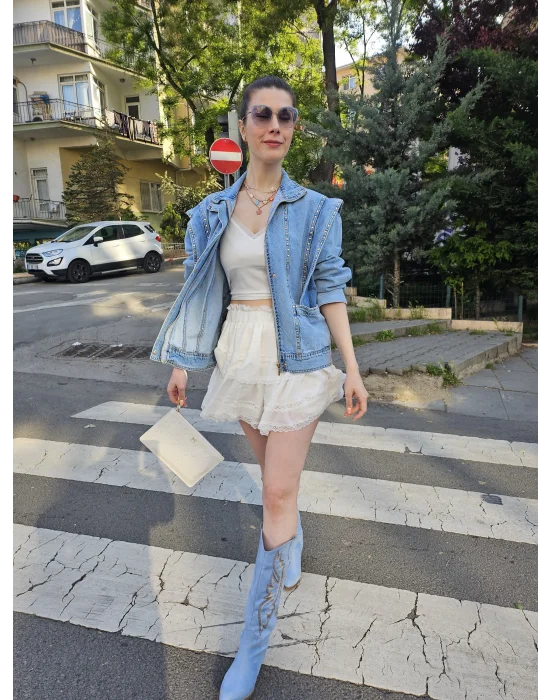 Dantel Detaylı Beyaz Mini Etek