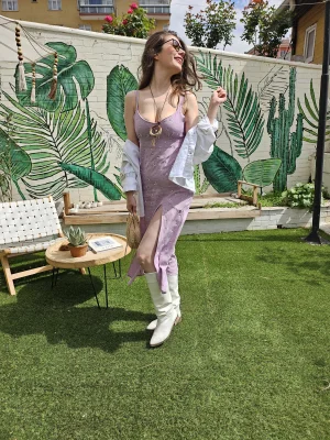 Yırtmaçlı Askılı Midi Elbise