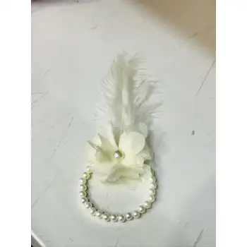 İncili Tüylü Nedime Bilekliği Krem Renk 12 adet