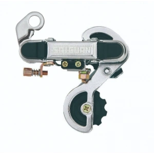 ARKA ATTIRICI KULAKSIZ-UZUN ALYENLİ