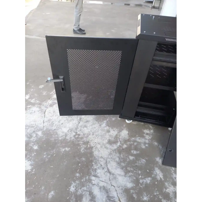 4 Adet Lifepo4 Batarya İçin Rack Kabin