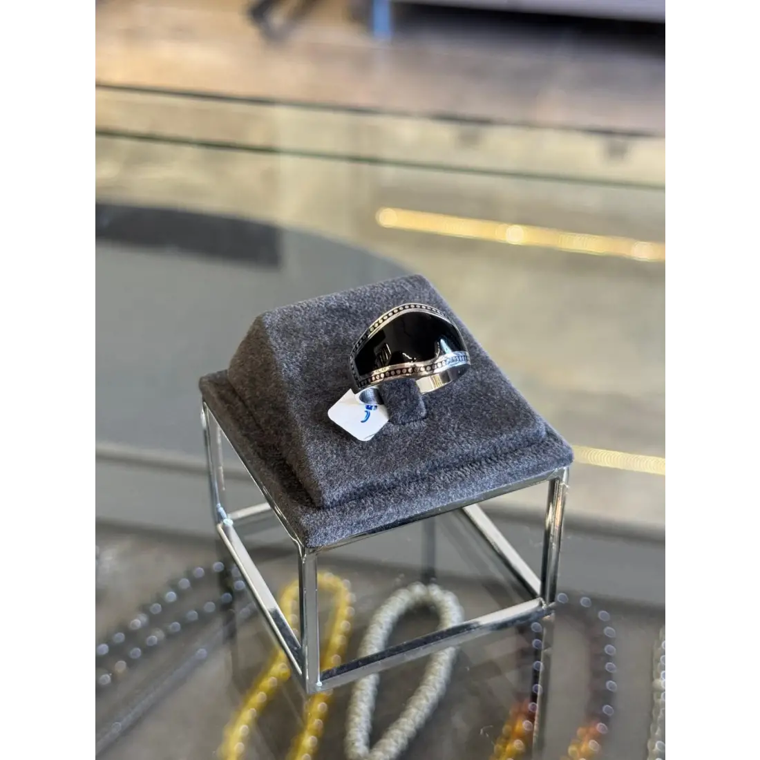 Siyah Mineli Erkek Yüzüğü