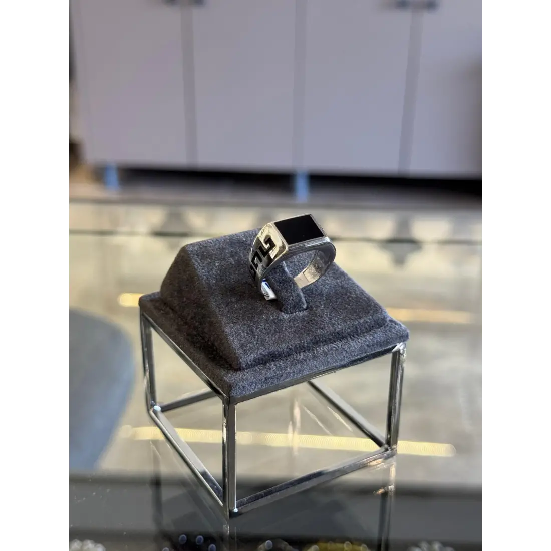 Yanları Desenli Erkek Yüzük