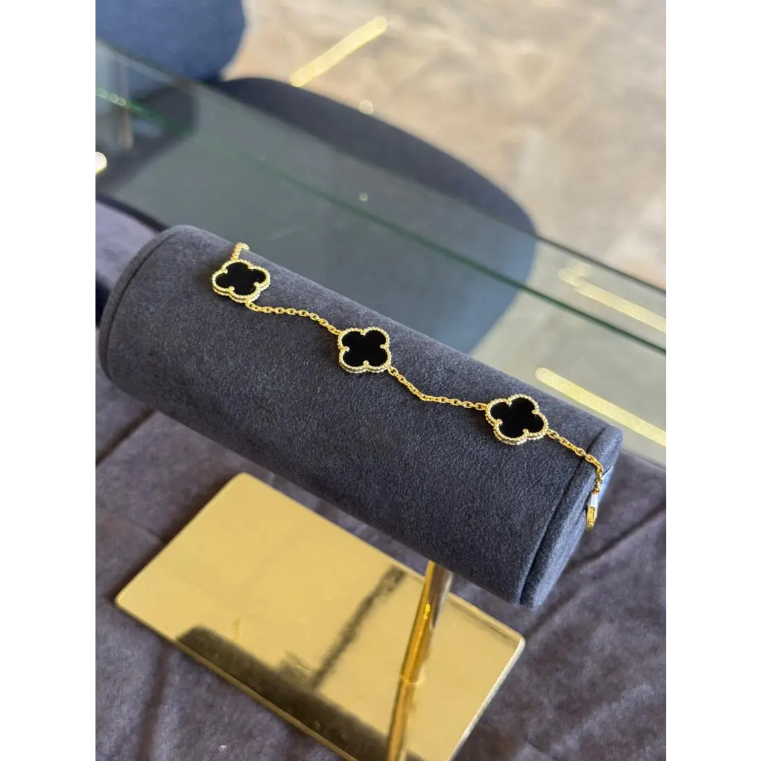 Yonca Motifli Kadın Bileklik