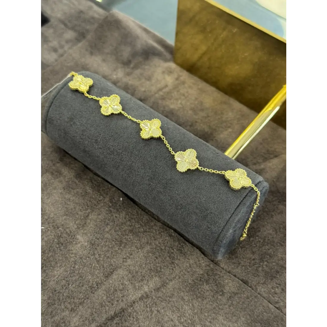 Beş Yonca Altın Kaplama Gümüş Bileklik