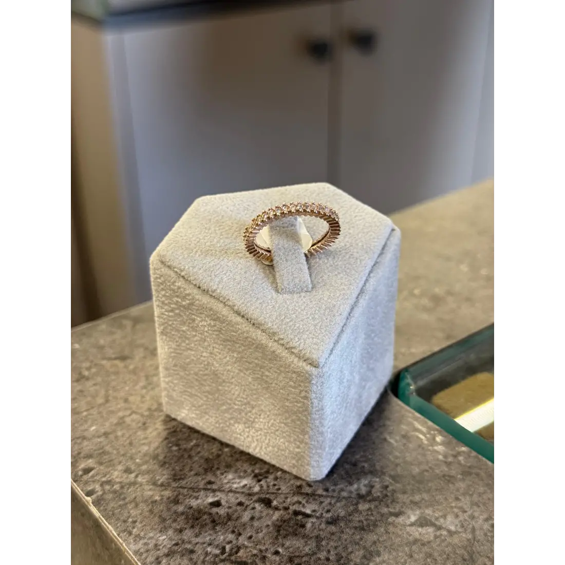 Rose Tam Tur Yüzük