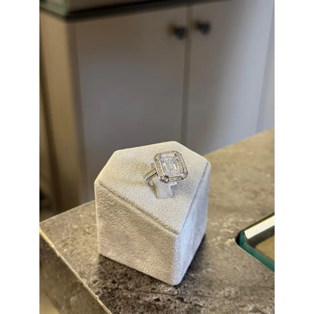 Büyü Baget Taşlı Yüzük