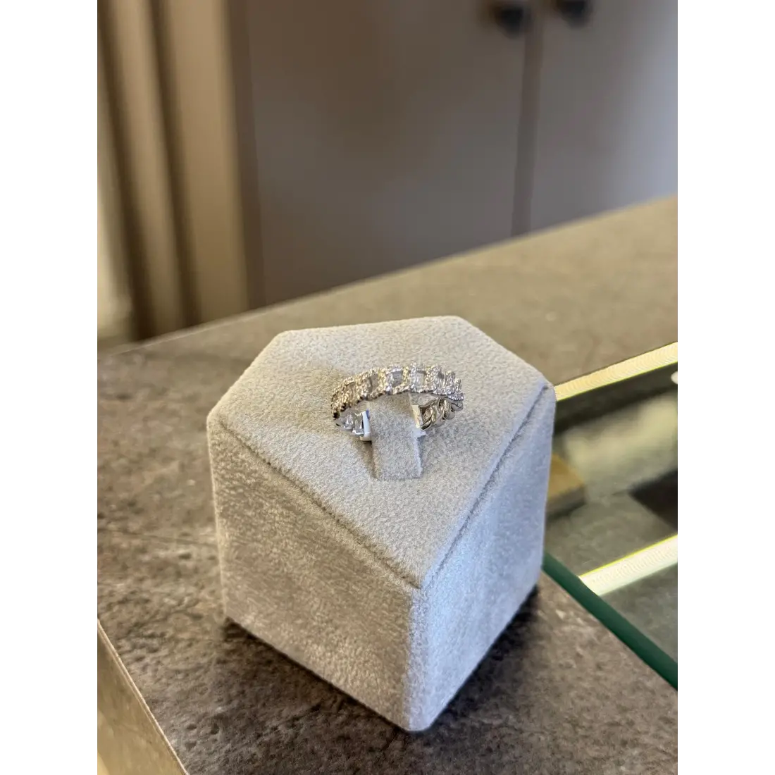 Taşlı Gurmet Zincir Motifli Yüzük