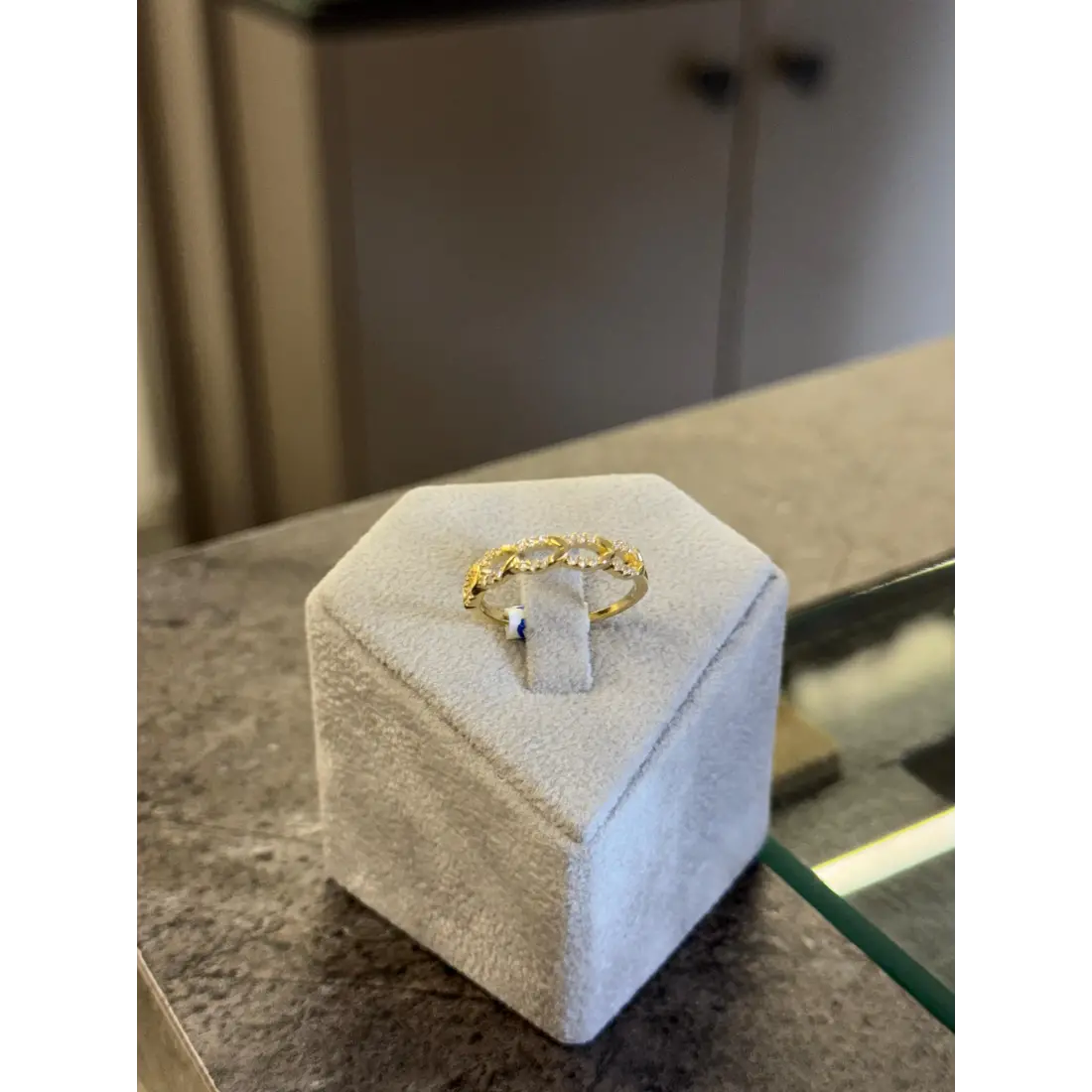 Taşlı Örme Altın Kaplama Yüzük