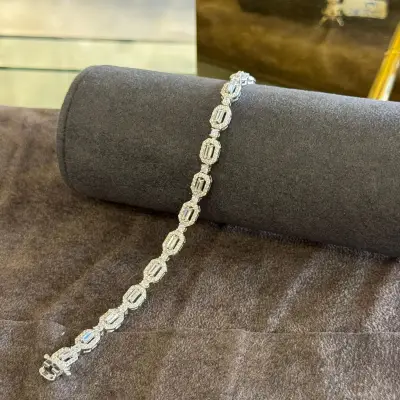 Oval Taşlı Kadın Bileklik