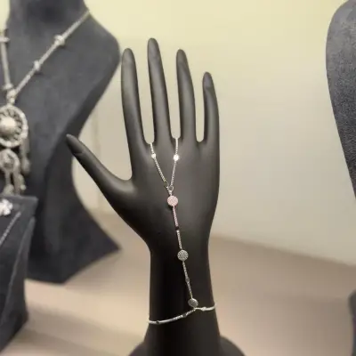 Taşlı ve Pullu Şahmeran