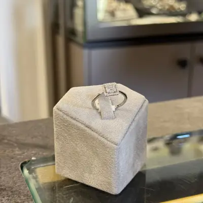 Kare Montür Baget Yüzük