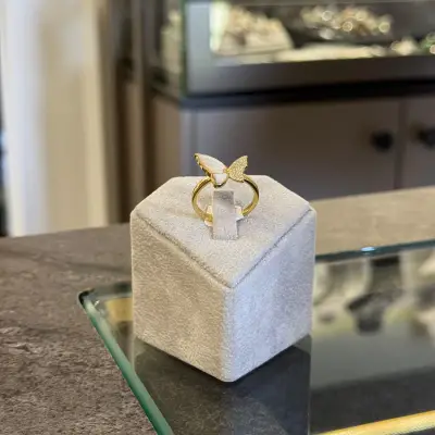 Sedefli Taşlı Altın Kaplama Kelebek Yüzük