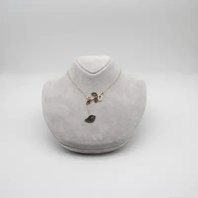 Siyah Taşlı Kuş Kolye