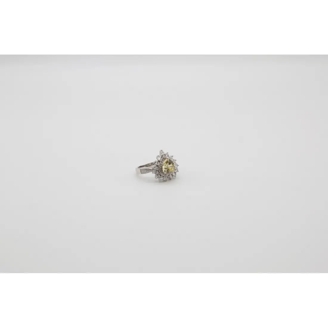 Kalpli Gümüş Yüzük İthal