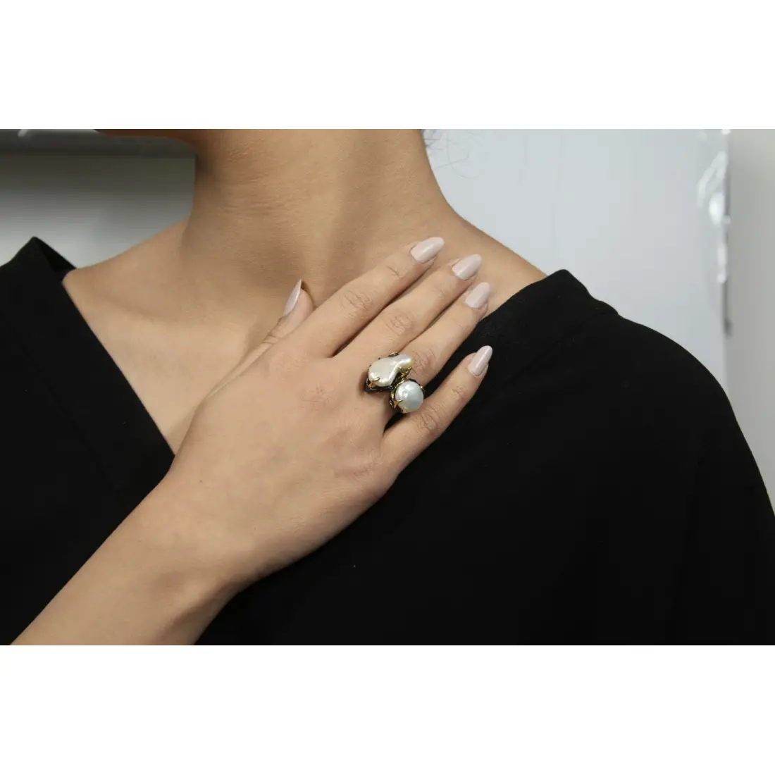 Doğal Taşlı İnci Gümüş Tasarım Yüzük